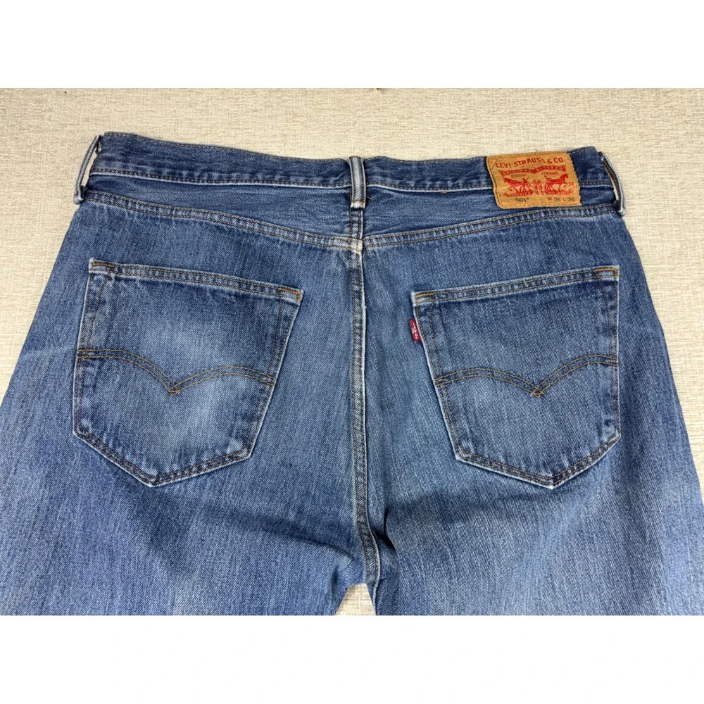 Levis 501 Men's 38x36 Original Blue Denim Straight Leg Button Fly Jeans